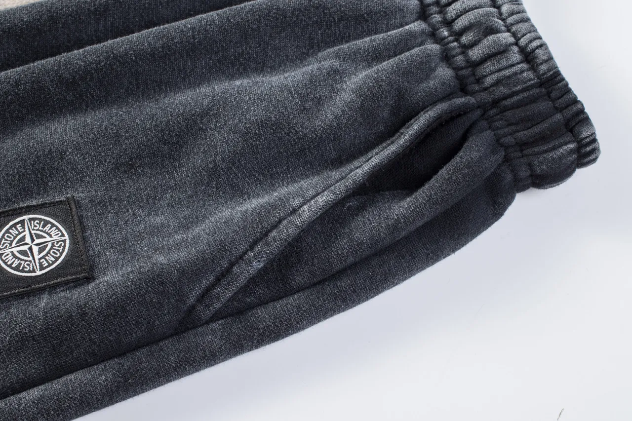 W2232#P150💰 Stone Stone Black Warrior Small Label Compass Washed and Distressed Drawstring Terry High Street Long Sweatpants for Men and Women Fashionable 🛒This item can be worn by both men and women. The texture is very good and it looks great on the upper body. It can be worn on the high street for casual wear. It looks slim and looks good in photos📷 Color: Washed Black Size: M L XL XXL